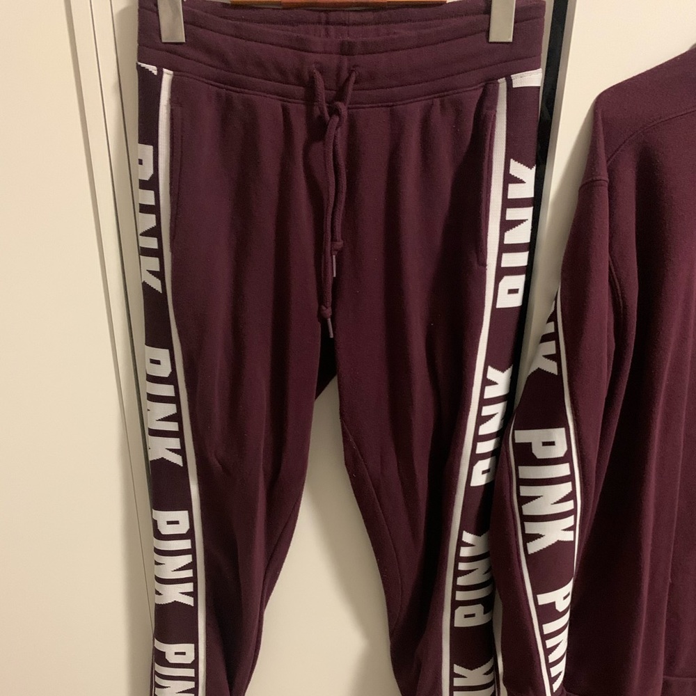 Pink in Burgundy set - Picture 13 of 16